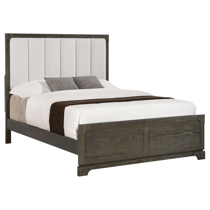 Gran Park Panel Bed