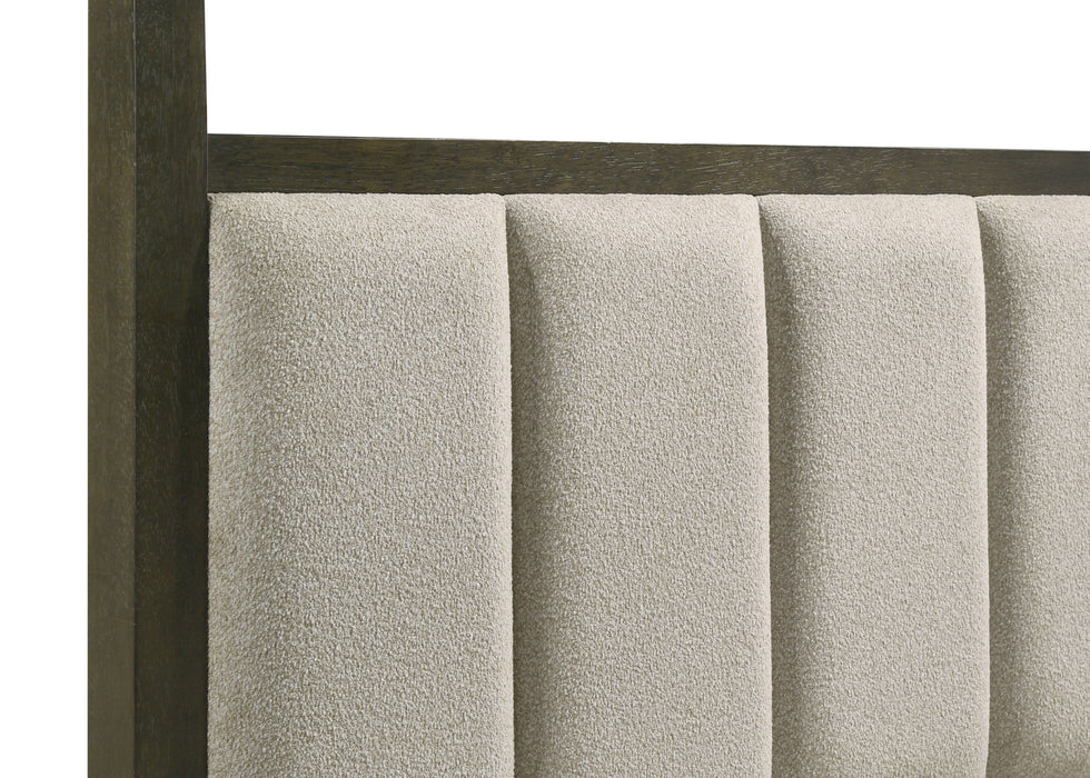 Gran Park Canopy Panel Bed