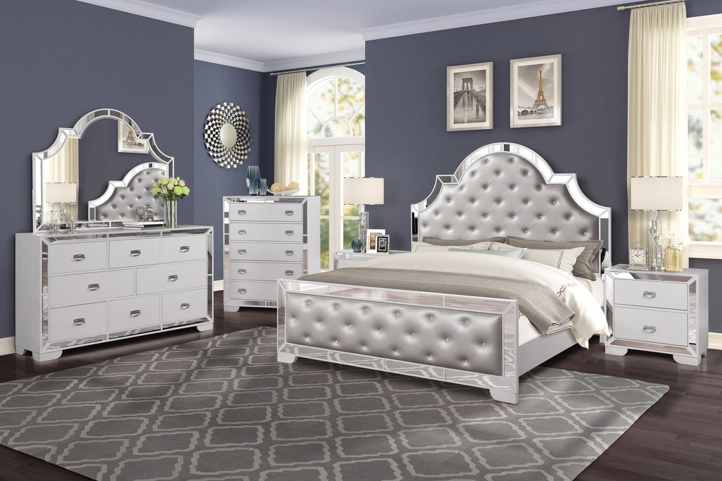 Grand Gloria Contemporary Style Queen Bed in White finish Wood