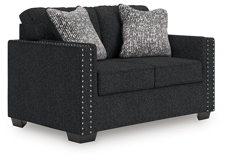 Jasmine Peaks Loveseat