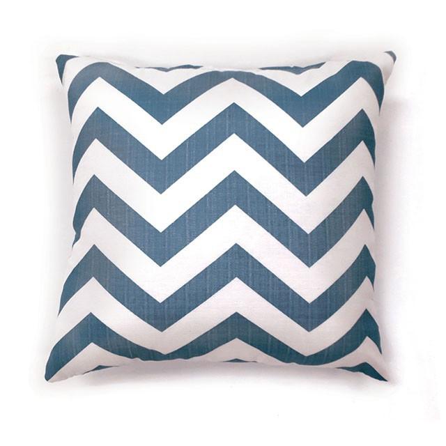 ZOE 18" X 18" Pillow, Blue Chevron (2/CTN)
