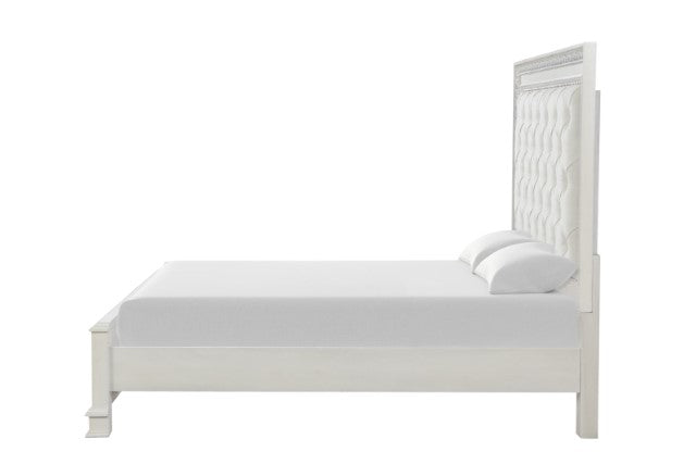 Stella Mia E.King & Queen Bed White & White